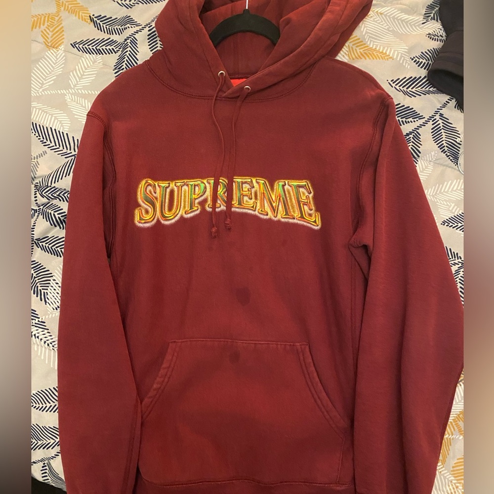 Supreme sweater